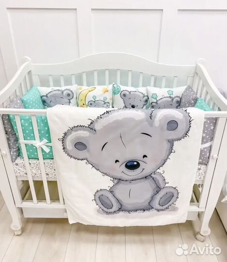 Комплект в кроватку для новорожденных