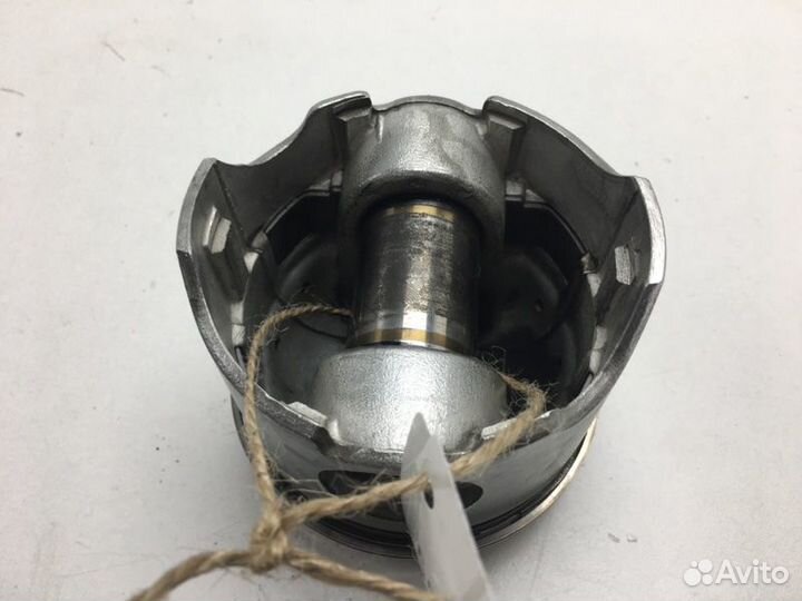 Поршень Toyota Camry CV30 2CT 1993