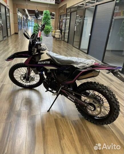 Мотоцикл avantis A7 NEW KKE Витрина