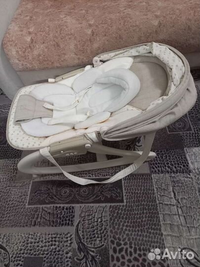 Шезлонг детский