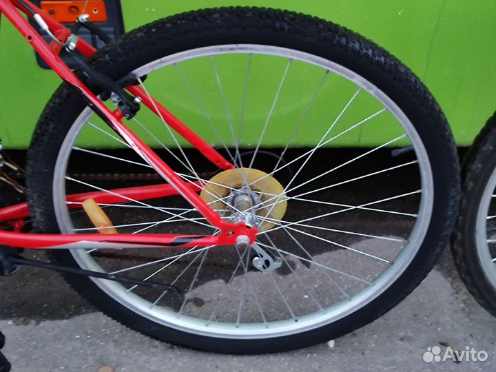 Два взрослый велосипеды