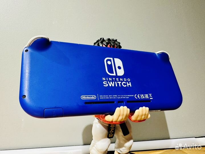 Nintendo switch + чип + много игр / обмен