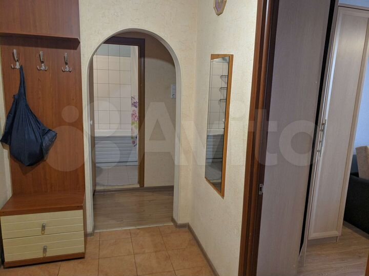 2-к. квартира, 52 м², 6/17 эт.