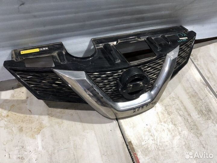 Решетка радиатора Nissan X-Trail T32