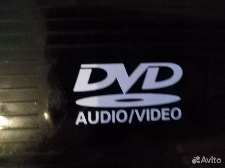 Портативный DVD-плеер eplutus EP-7092 с TV