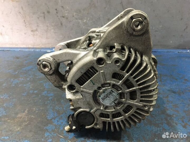 Генератор Nissan Teana L33