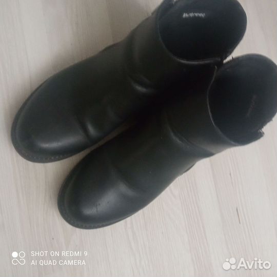 Женские туфли и ботинки