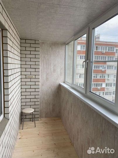 Установка пластиковых окон и дверей, балкон отделк