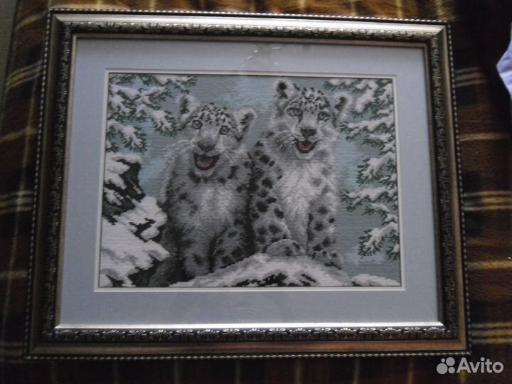 Картина - вышивка крестиком