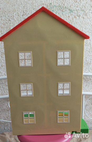 Гардероб для кукол, домик интерактивный Peppa pig