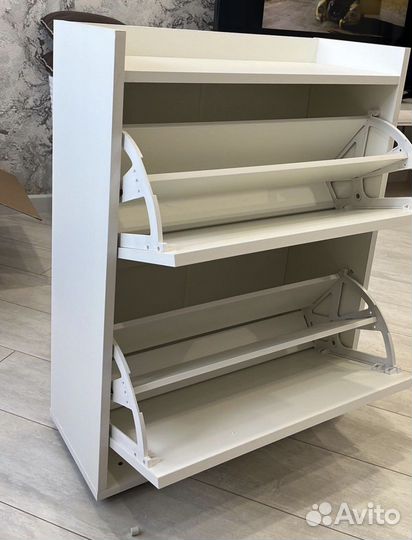 Белая для обуви тумба обувница