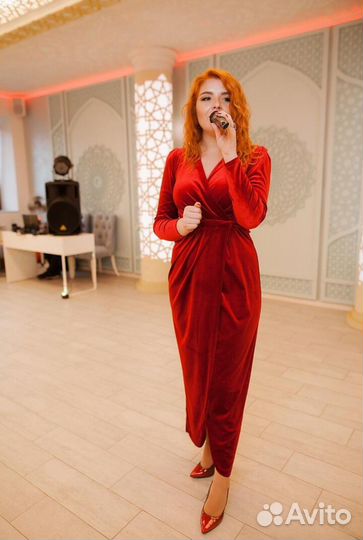 Вечернее платье