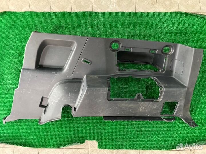 Обшивка багажника прав. Toyota Fj cruiser