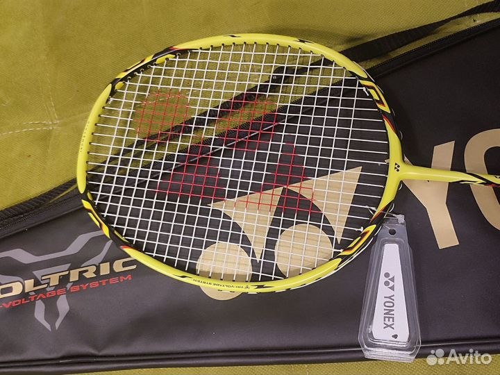 Ракетка для бадминтона Yonex