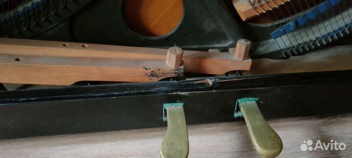 Антикварное пианино Rönisch