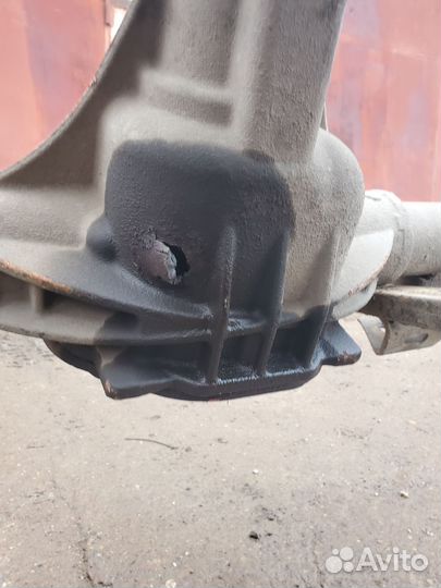 Задний мост на chevrolet tahoe 900