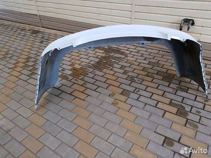 Задний бампер