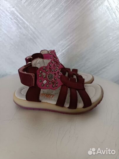 Босоножки для девочки minimen