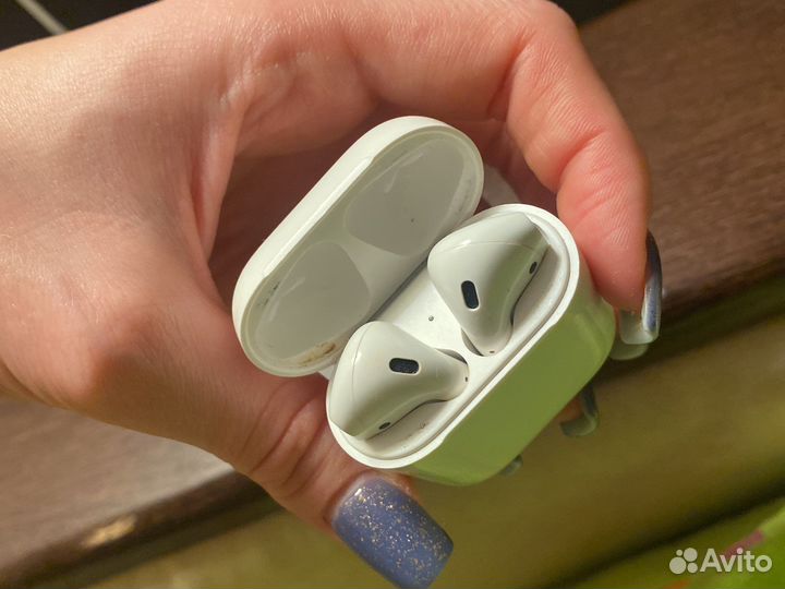 Airpods 2 (правый наушник утонул)