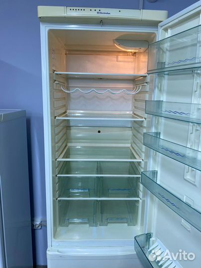 Холодильник «Electrolux» с гарантией