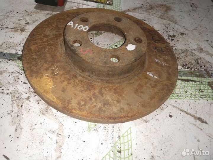 Тормозной диски Audi 100 C4