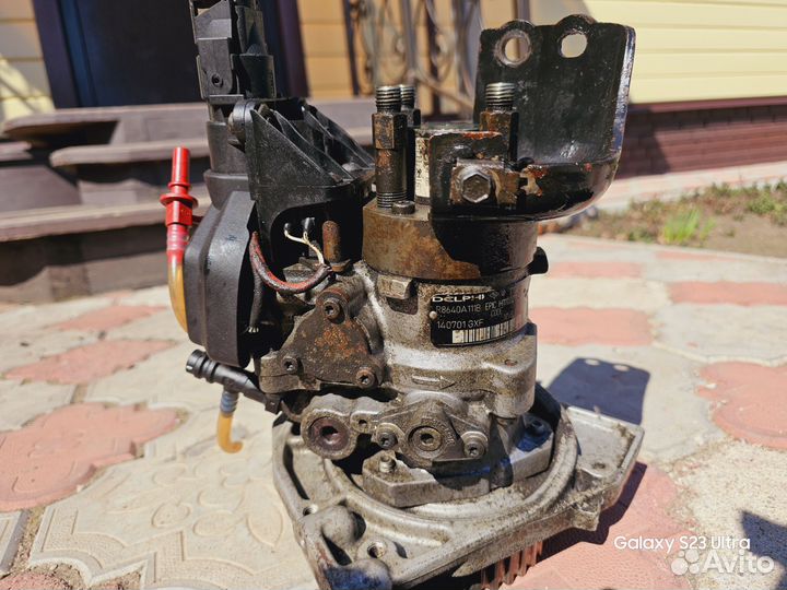 Топливный насос Renault Kangoo 1.9