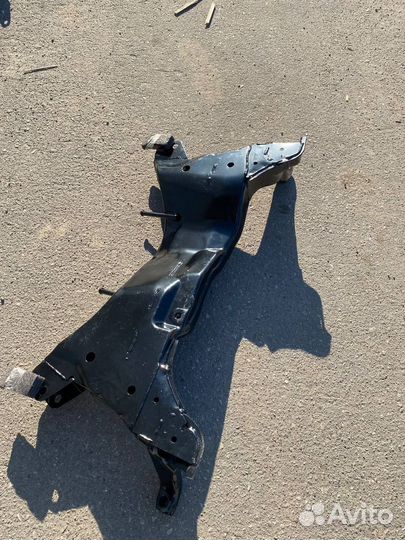 Подрамник передний Mitsubishi Lancer 9 арт. 11720