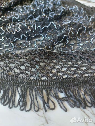 Платок, вышитый бисером (ручная работа)