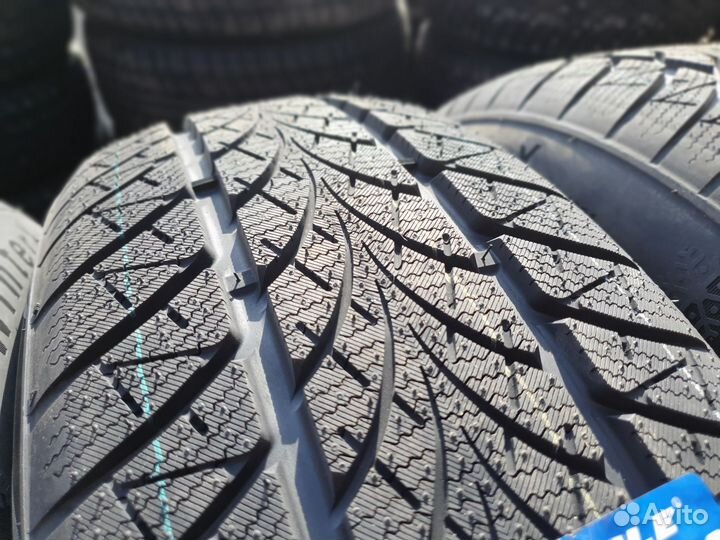 Triangle WinterX TW401 215/65 R17 98V