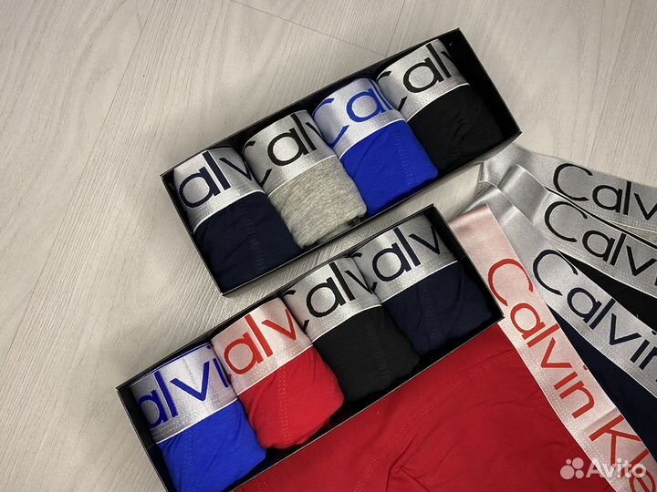 Трусы мужские боксеры Calvin Klein в коробке