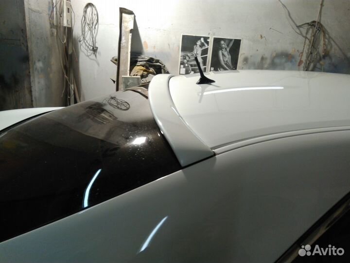 Козырек / Спойлер на стекло Toyota Crown GRS 200