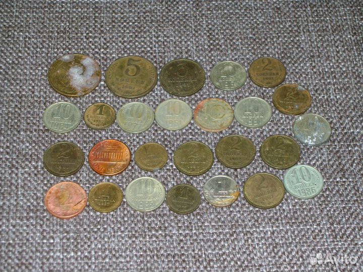 26 монет монеток старых