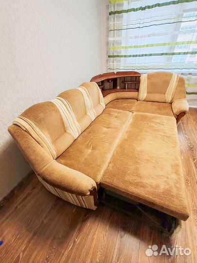 Угловой диван бу