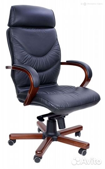 Кресло для руководителя Leeds Wood A