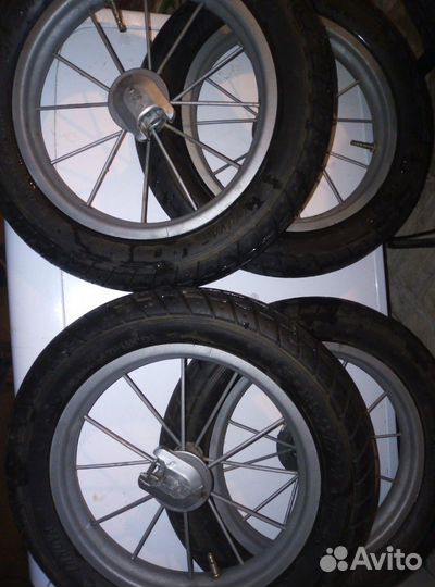 Колёса от детской коляски