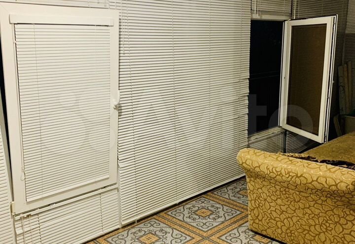 2-к. квартира, 52 м², 2/5 эт.