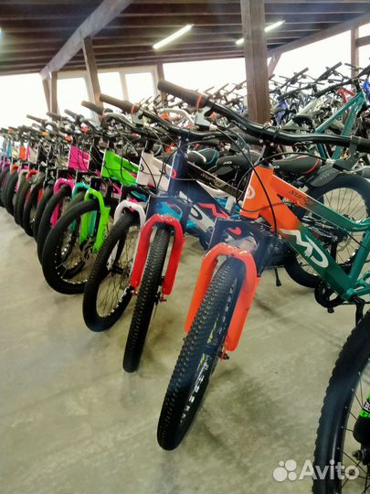 Велосипеды и аксессуары