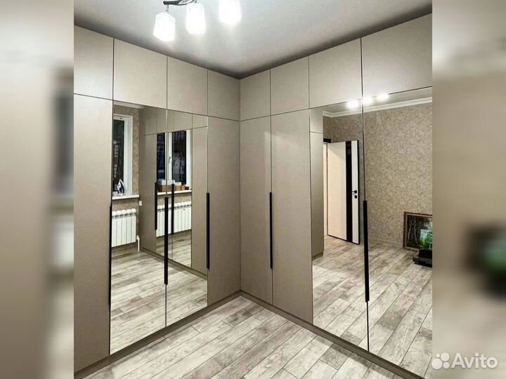 Шкаф купе угловой