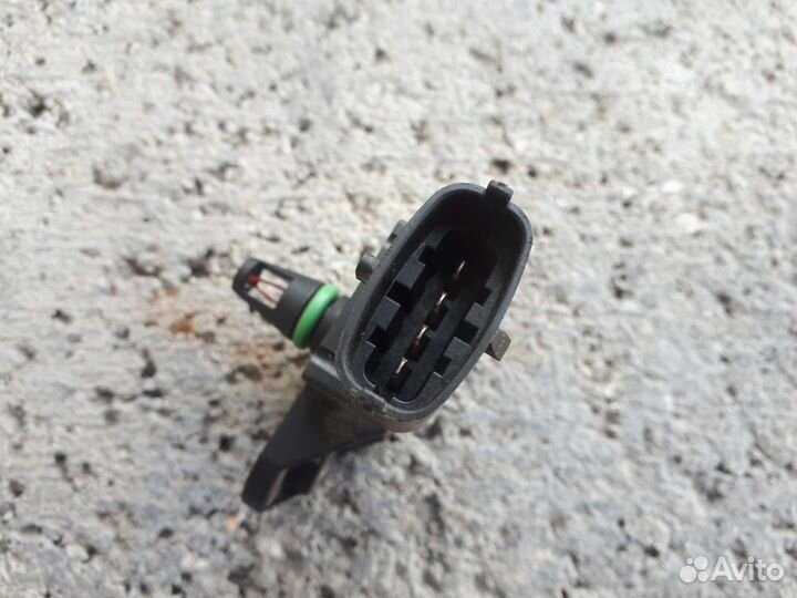 Датчик давления и температуры воздуха Лада Веста