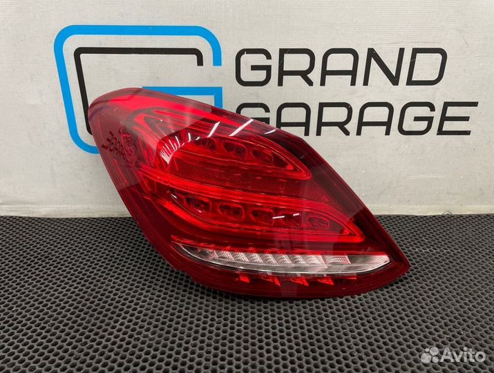 Задние фонари Mercedes-Benz C-Class W205 274.910
