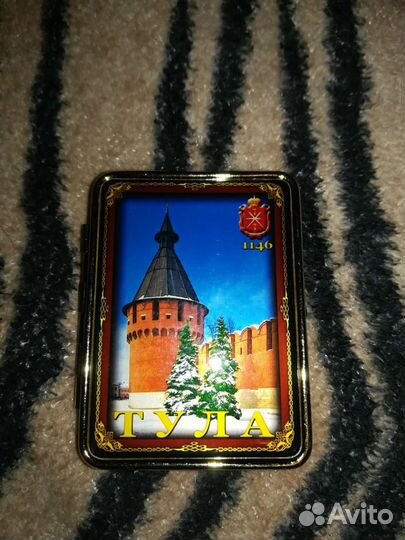 Шкатулка с зеркалом /таблетница металл