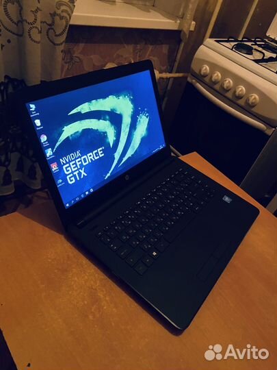 Hp 14bs идеальный CeleronN3060/8gb/500gb