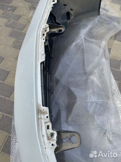 Передний бампер toyota camry 70