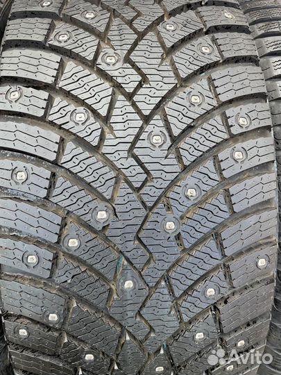 Pirelli Scorpion Ice Zero 2 245/45 R20 и 275/40 R20