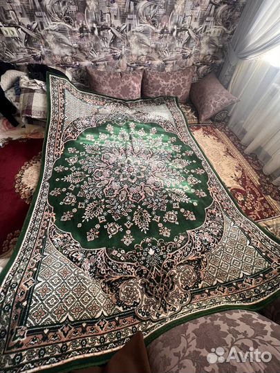 Ковеp шерстяной