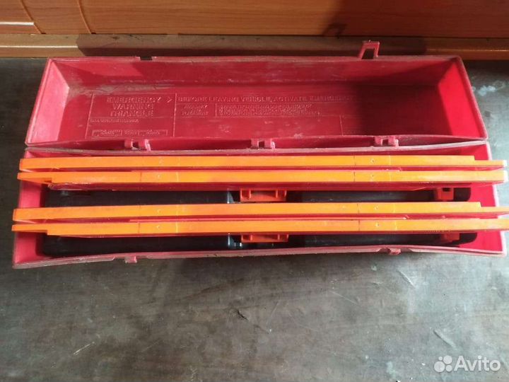 Знак аварийной остановки