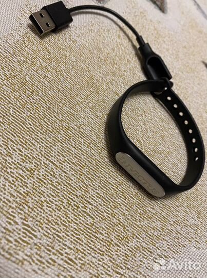 Фитнес браслет