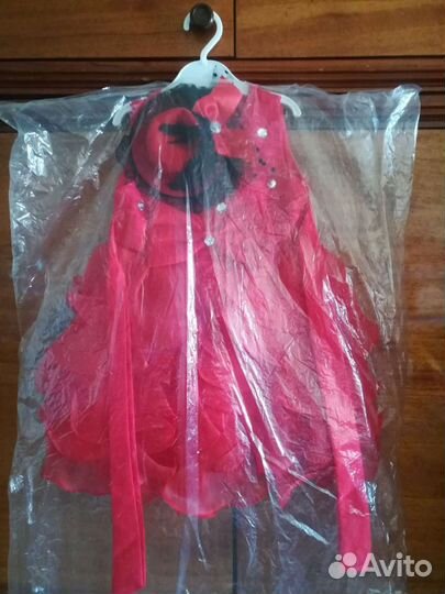Платье праздничное для девочки