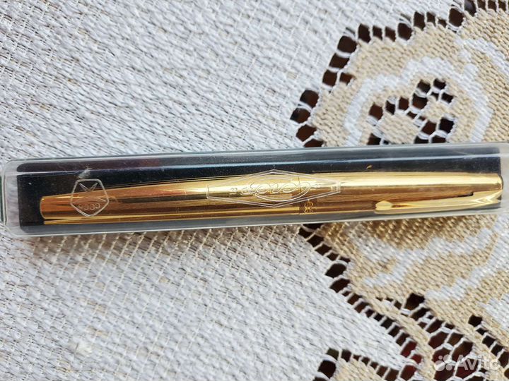 Ручка перьевая с золотым пером СССР