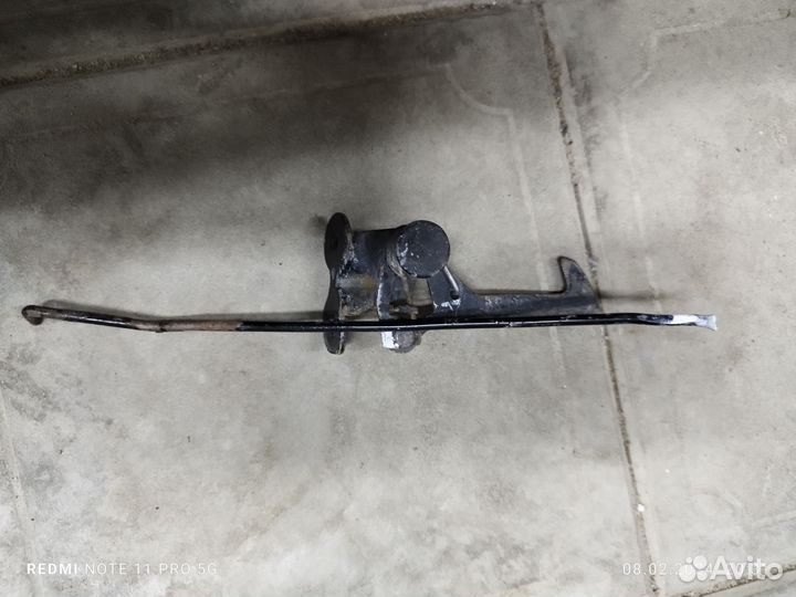 Замок, крючок, капота контролька Lexus lx 470